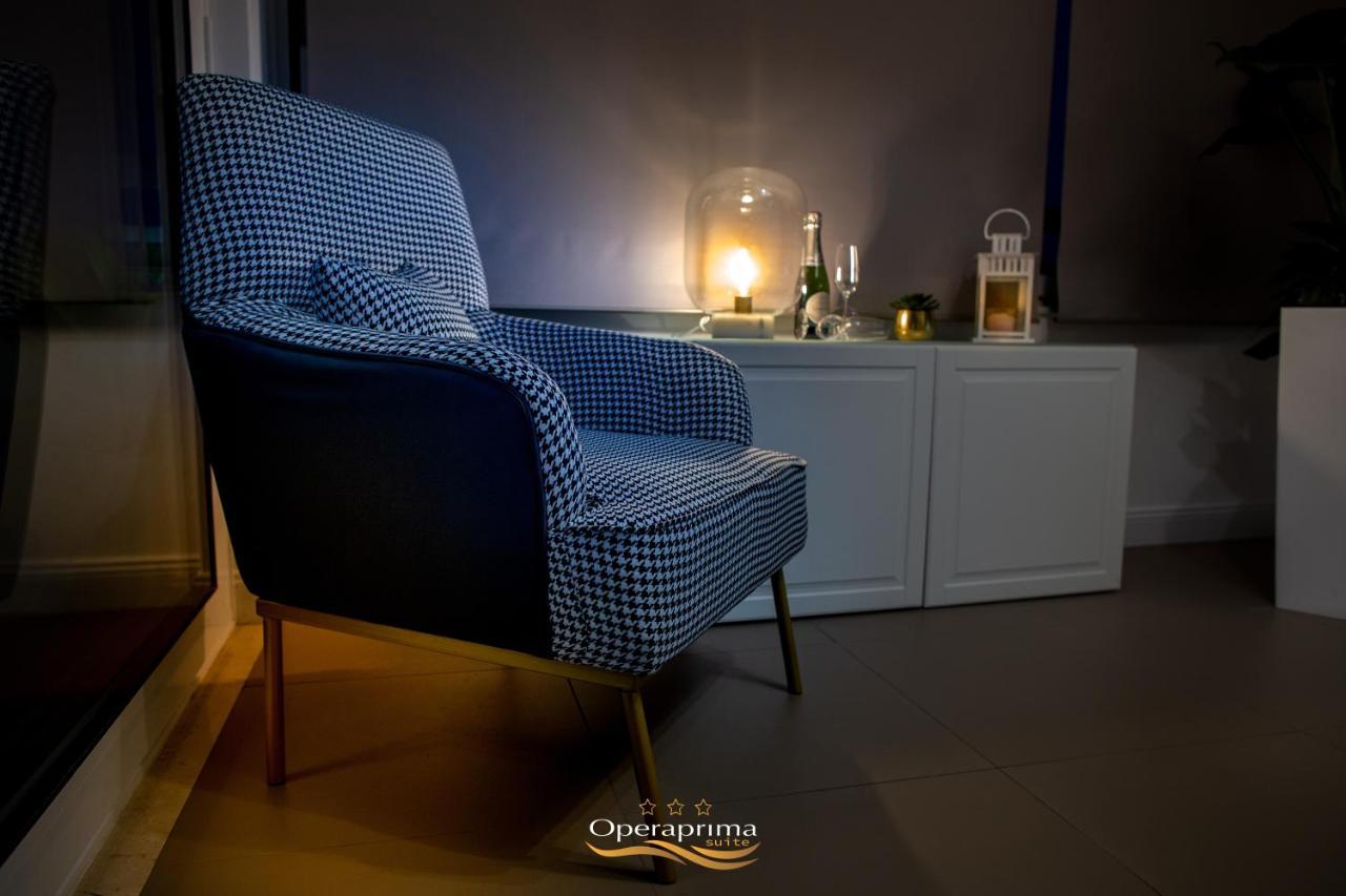 Operaprimasuite Messina Buitenkant foto